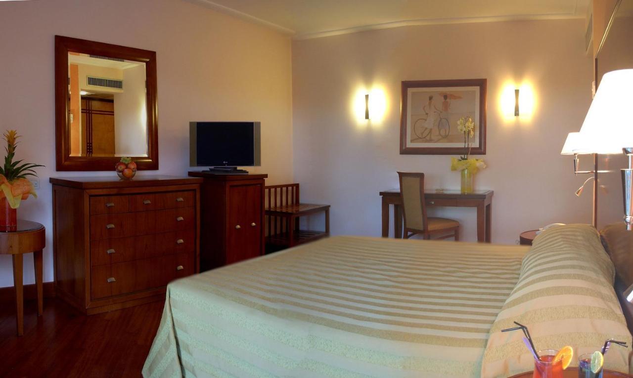 Versilia Palace Hotel Marina di Pietrasanta Exterior photo