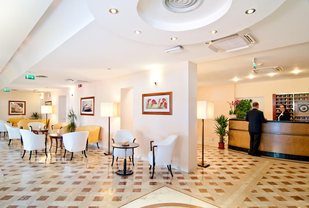 Versilia Palace Hotel Marina di Pietrasanta Exterior photo